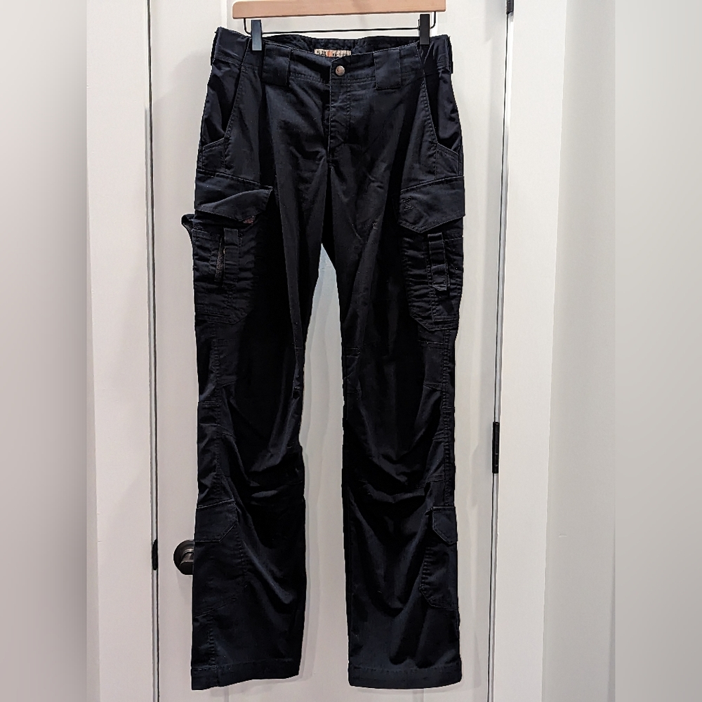 5.11 tactical Women's EMS Stryker pants 8 Long Navy